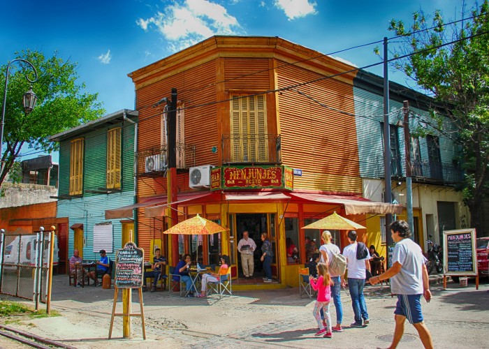 Valencia Travel Guide – Food, Sights, and Local Tips